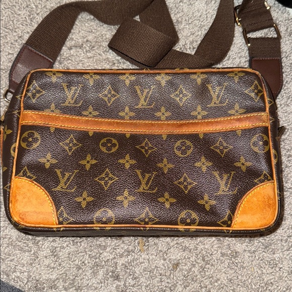 💯 Auth Louis Vuitton Trocadero 28 - Picture 2 of 7